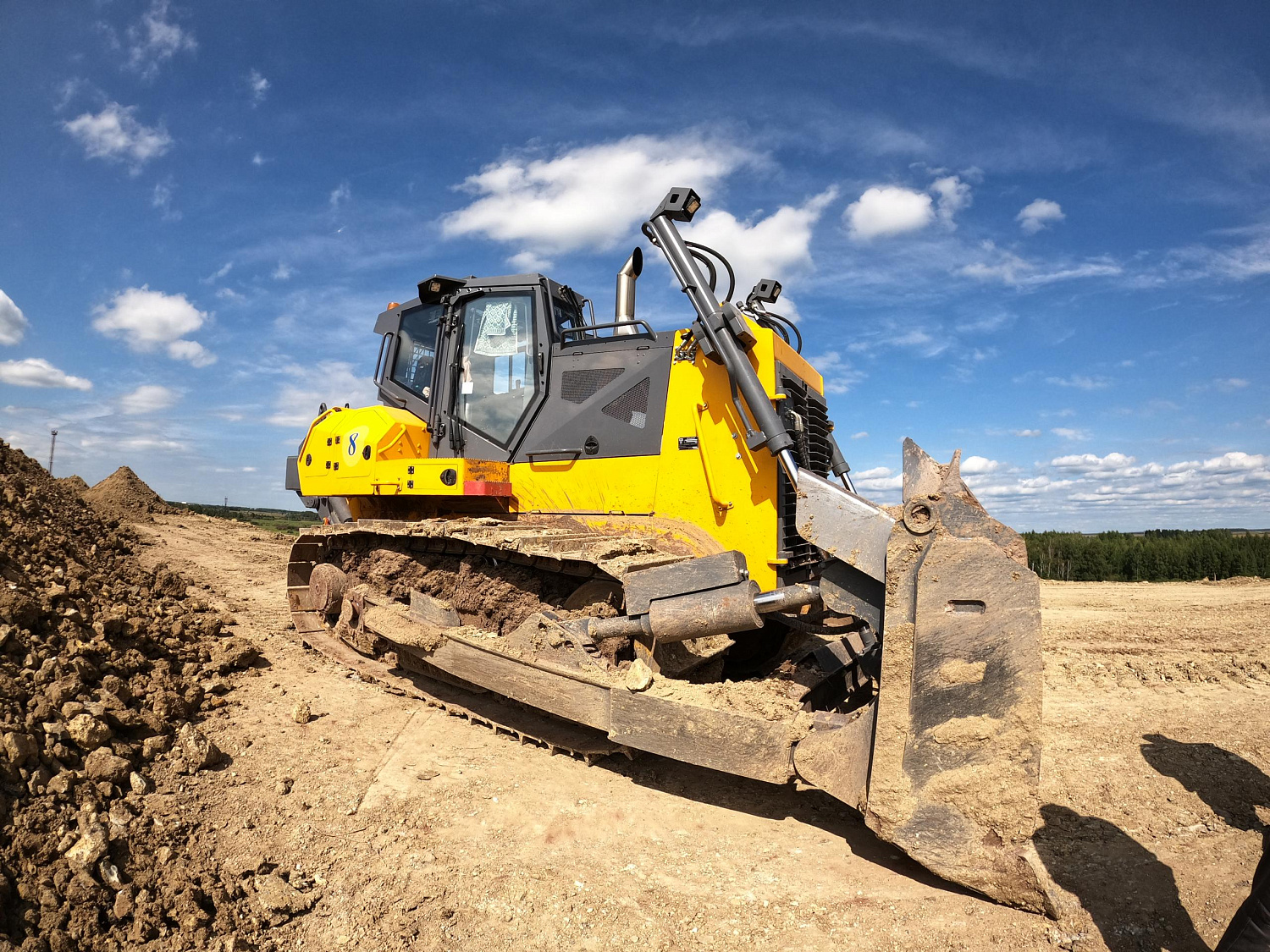 Бульдозер D15