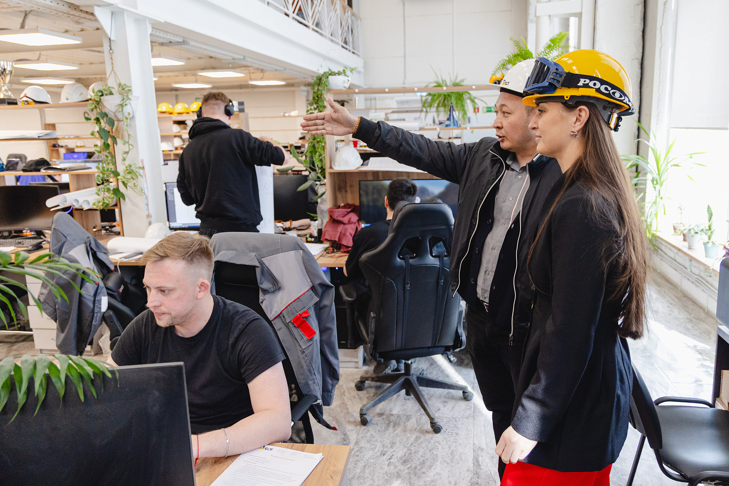 ДСТ-УРАЛ встречает профориентационную экскурсию для 40 челябинских старшеклассников