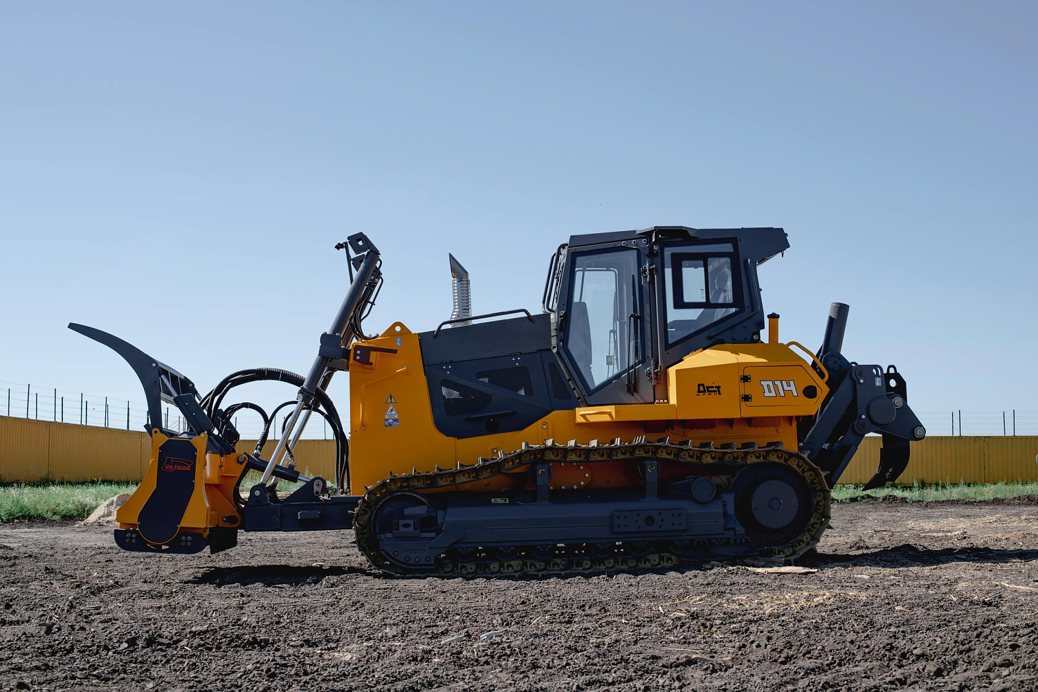 Бульдозер D14