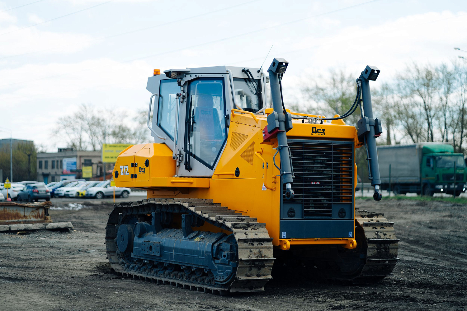 ДСТ-УРАЛ встречает профориентационную экскурсию для 40 челябинских старшеклассников