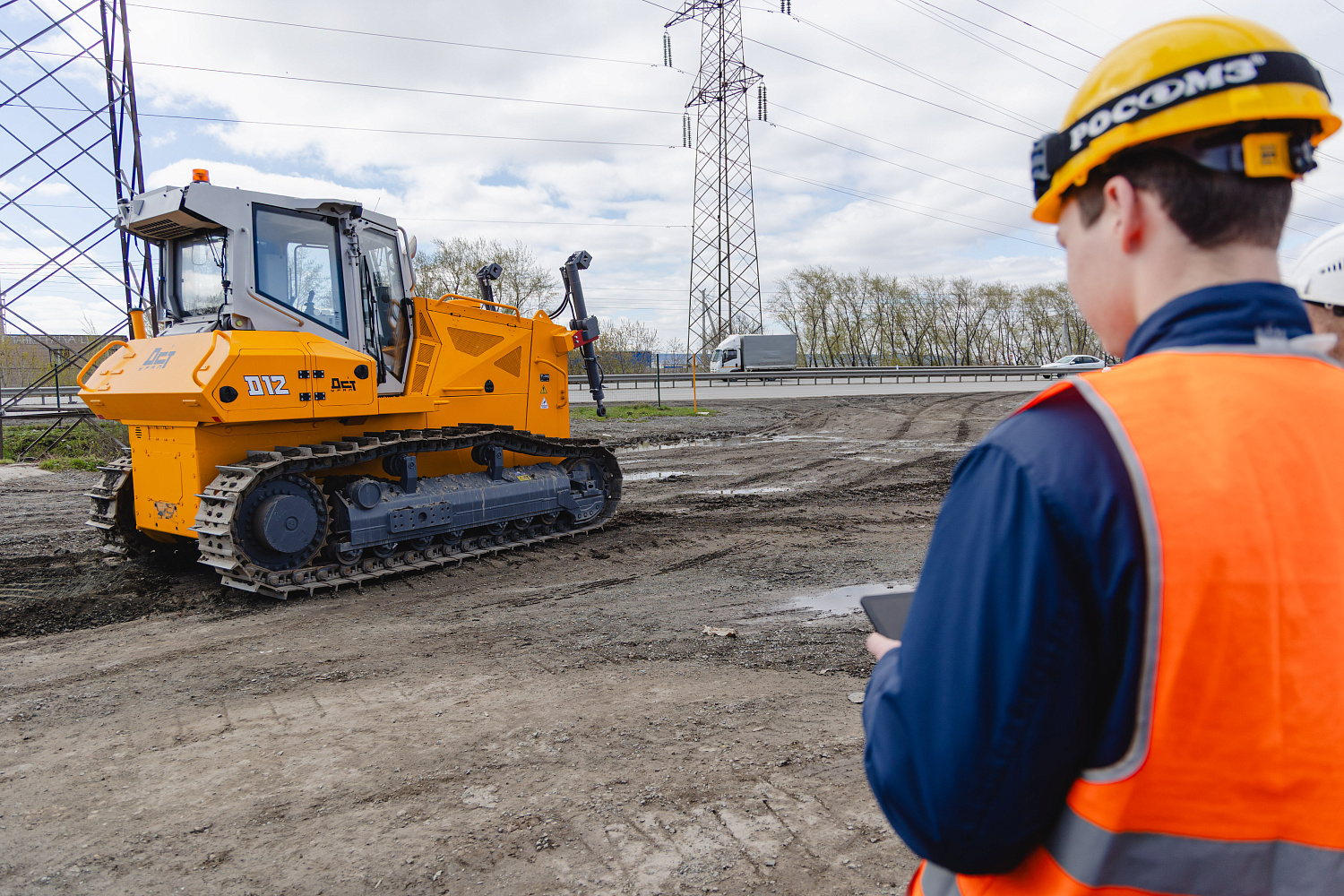 ДСТ-УРАЛ встречает профориентационную экскурсию для 40 челябинских старшеклассников