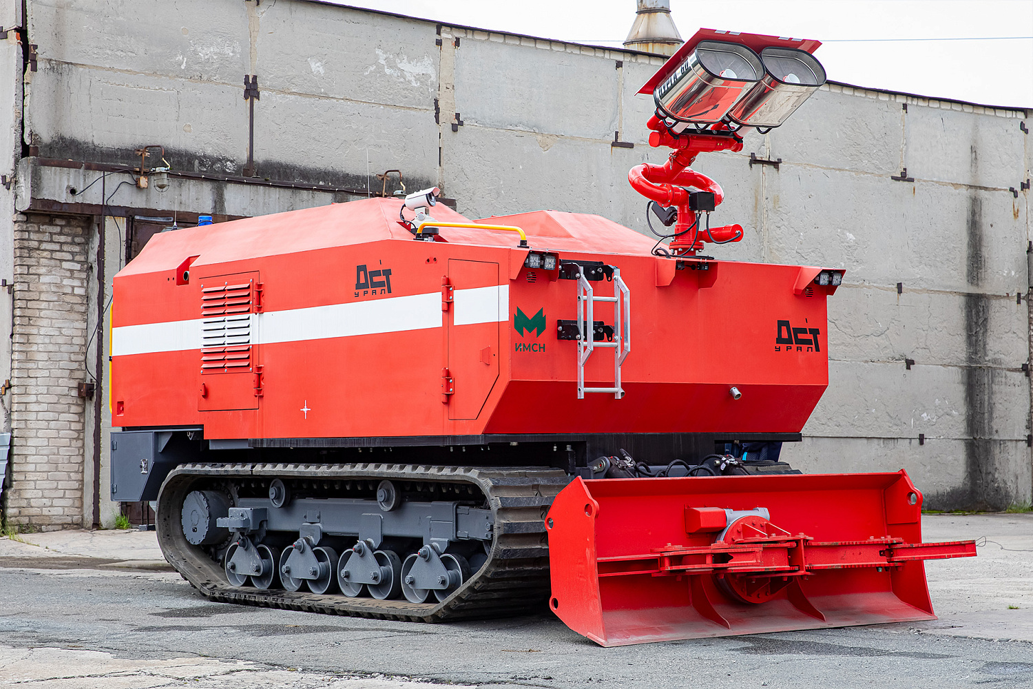 Машина пожаротушения МП7